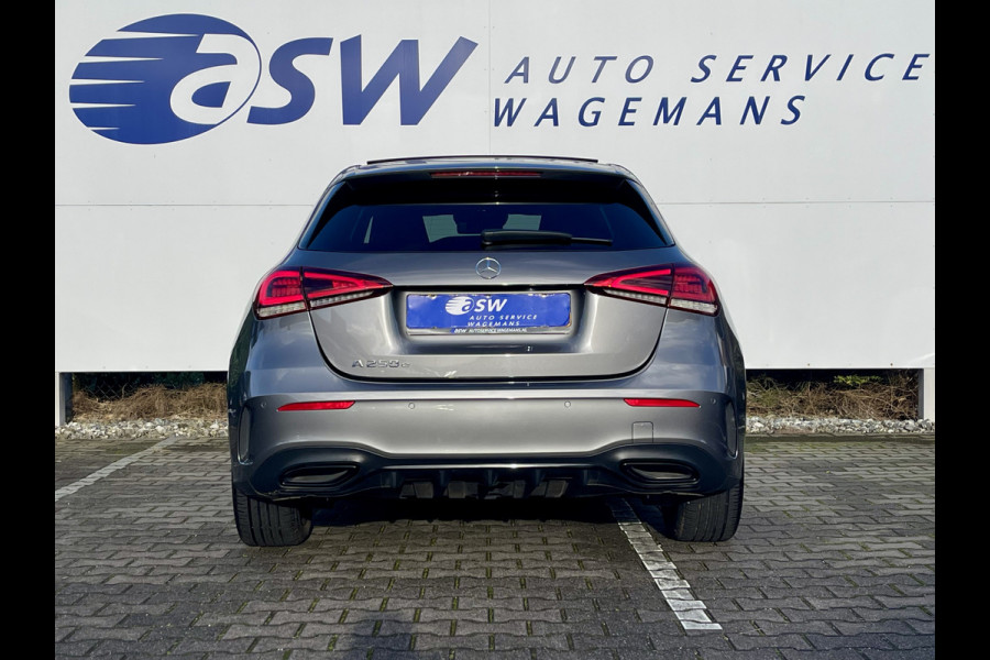 Mercedes-Benz A-Klasse 250 e Business Solution AMG Limited | Pano | Ambient Light | 360* Camera | CarPlay | LED | 18 inch