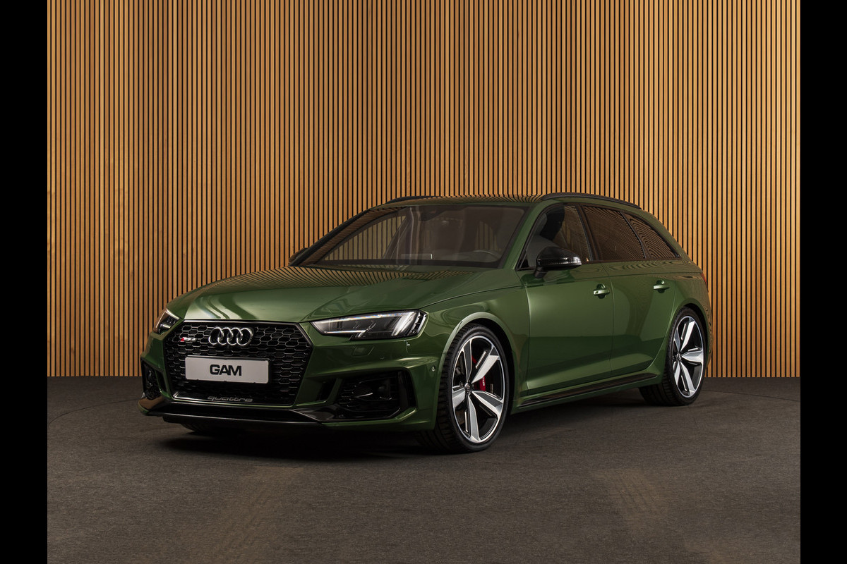 Audi RS4 Avant 2.9 TFSI quattro TOUR-CITY-PARKING-PANO-B&O