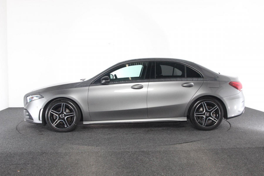 Mercedes-Benz A-Klasse 200 Business Solution AMG | Org. NL-auto