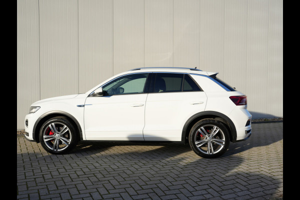 Volkswagen T-Roc 1.5 TSI Sport Business R | Navigatie | Climate Control | Keyless Go | Camera