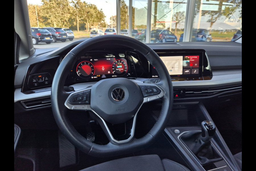 Volkswagen Golf 1.5 TSI Life Business | Keyless | Navi | Clima | ACC