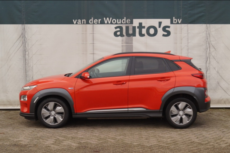 Hyundai Kona EV Premium 64kWh -LEER-ECC-NAVI-CAM-PDC-