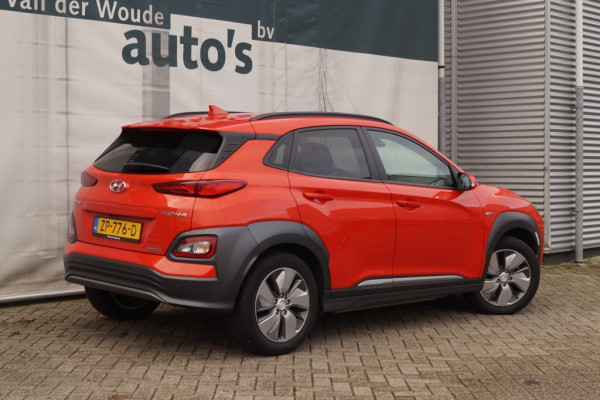 Hyundai Kona EV Premium 64kWh -LEER-ECC-NAVI-CAM-PDC-