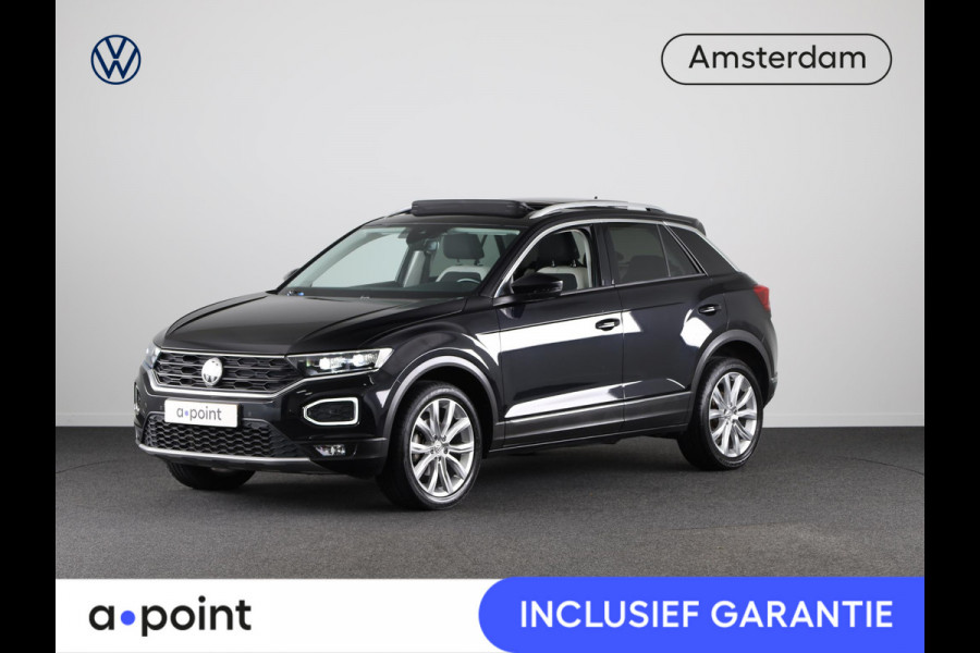 Volkswagen T-Roc 1.5 TSI Sport 150PK DSG (automaat) | Panorama dak | 18'LM velgen | Navigatie |