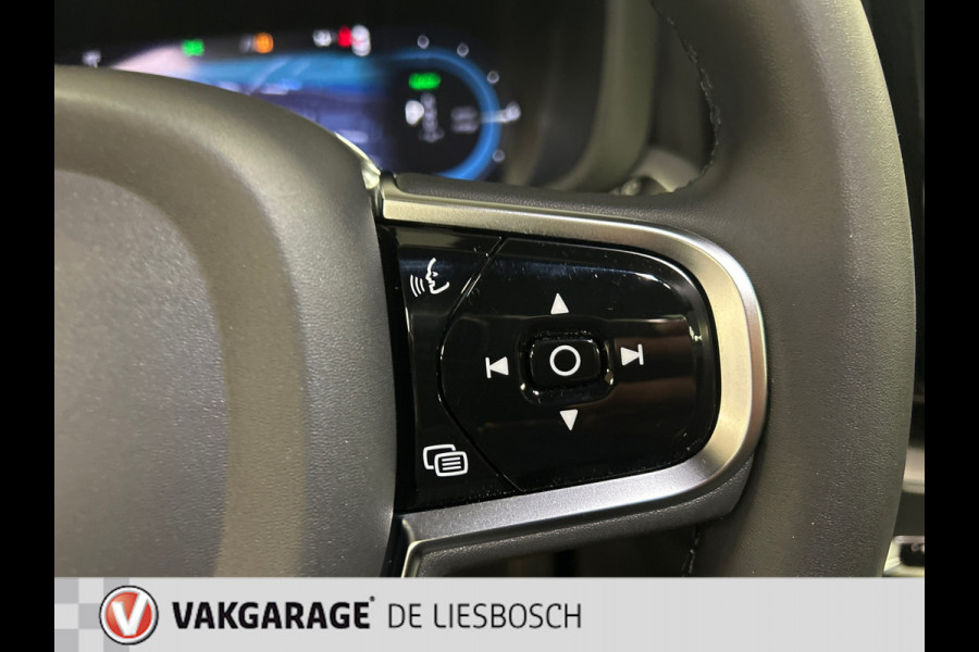 Volvo XC60 2.0 Recharge T6 AWD Plus Bright / panorama-dak / Leder / Harman Kardon / stoel en stuur verwarming