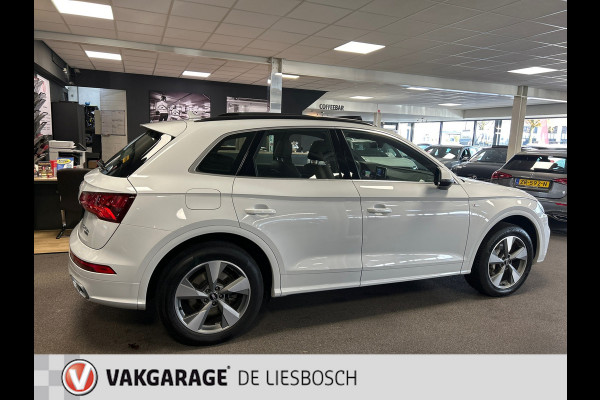 Audi Q5 55 TFSI e quattro Competition / S-line / Panorama-dak / head-up display /