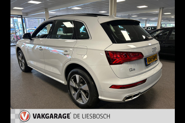 Audi Q5 55 TFSI e quattro Competition / S-line / Panorama-dak / head-up display /