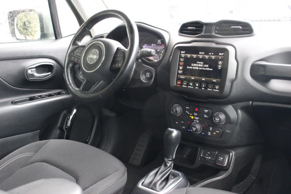 Jeep Renegade 1.3T DDCT Limited 150 PK Aut. Adaptive Cruise Side Assist Camera 18''