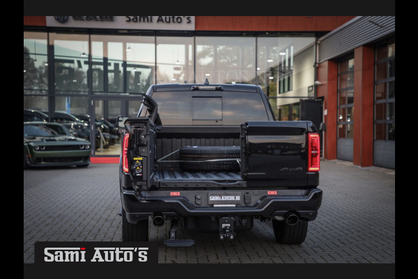 Dodge Ram 1500 LIMITED NIGHT H.O 540PK 706 Nm 2025 | XB9 | MASSAGE | BOM VOL | CREW CAB | DUBBELE CABINE | GRIJSKENTEKEN | €99950,- EXCL BTW | VOORRAAD NR 2293 - 7688