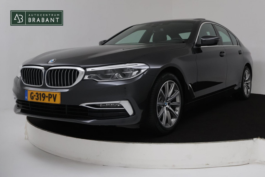 BMW 5 Serie 520i High Executive Edition (PANORAMADAK, SFEERVERLICHTING, STOELVERWARMING, COMFORTZETELS, DEALER ONDERHOUDEN)