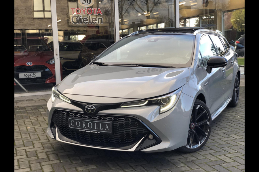 Toyota Corolla Touring Sports 2.0 Hybrid GR Sport Plus | Panoramadak, JBL, Stoel + Stuurverwarming, Elektrische achterklep, Blind Spot, Parkeersensoren