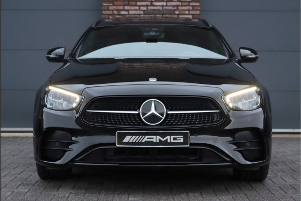 Mercedes-Benz E-Klasse Estate 300 de AMG Line 'Night Edition' Aut9 | Schuifdak | Dodehoekassistent | Camera | Augmented Reality | Sfeerverlichting | Stoelverwarming | DAB |