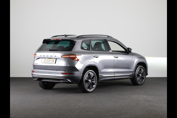 Škoda Karoq 1.5 TSI ACT Sportline Business 150 pk Automaat (DSG) | Verlengde garantie | Navigatie | Parkeersensoren | Achteruitrijcamera | Cruise control | Stoelverwarming v/a |