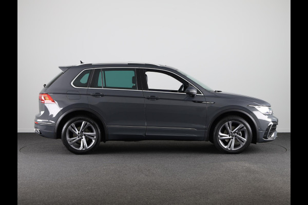 Volkswagen Tiguan 1.5 TSI R-Line Business+ 150PK DSG (Automaat) | Panorama dak | Assistentie pakket | Verlengde garantie |