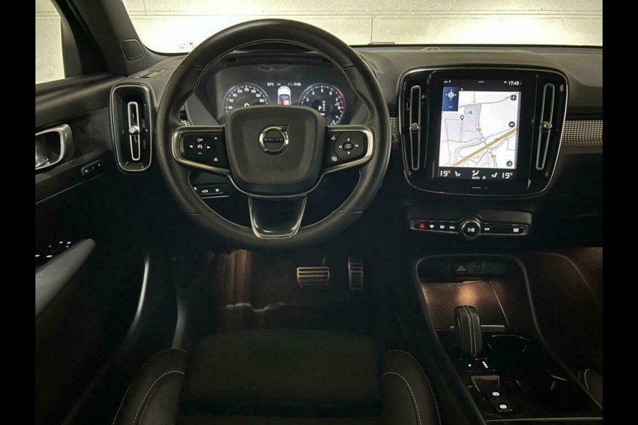 Volvo XC40 1.5 T5 Recharge R-Design Pano 360 H/K ADD Cruise