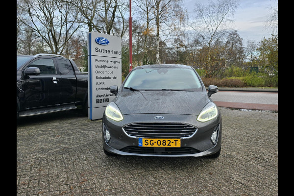 Ford Fiesta 1.0 EcoBoost Titanium 100pk | Adaptive cruise control | Winter pack | Dodehoeksensoren | Achteruitrijcamera