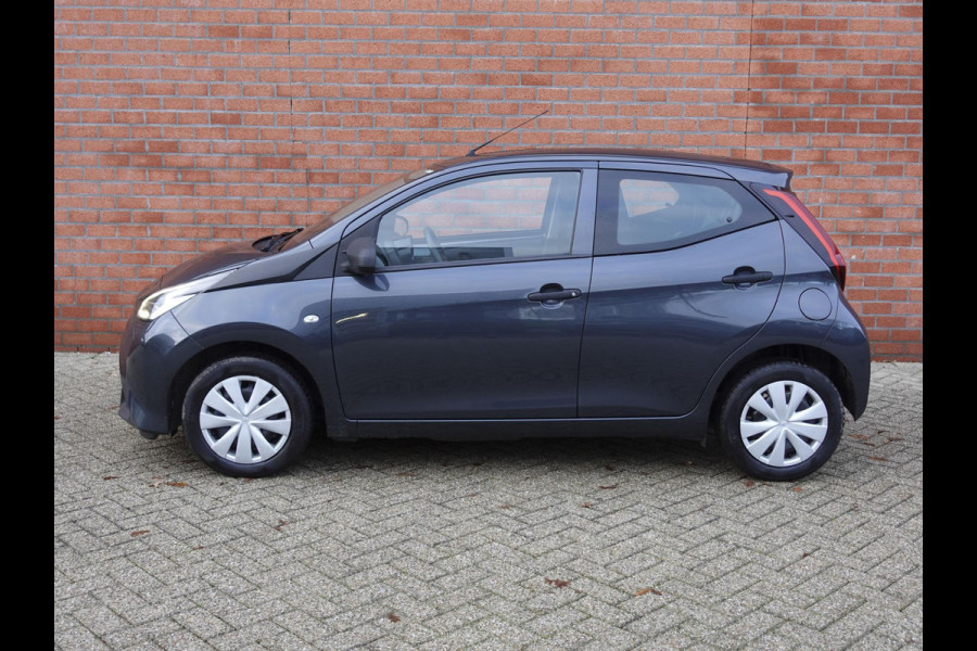 Toyota Aygo 1.0 VVT-i x-fun | Airco | Bluetooth | Led | 5 deurs #