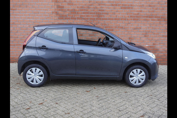 Toyota Aygo 1.0 VVT-i x-fun | Airco | Bluetooth | Led | 5 deurs #