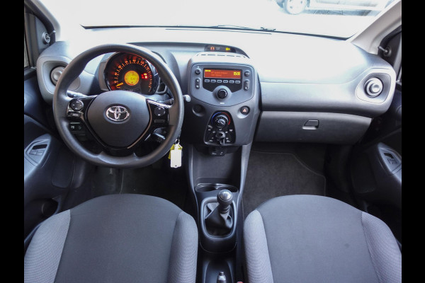 Toyota Aygo 1.0 VVT-i x-fun | Airco | Bluetooth | Led | 5 deurs #