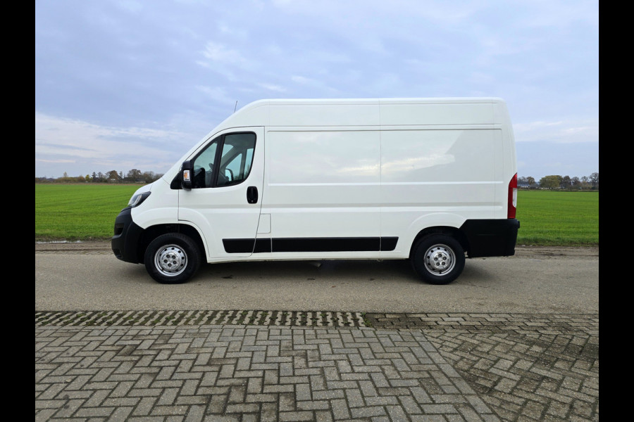 Peugeot Boxer 333 2.0 BlueHDI L2 H2 - 130 Pk - Euro 6 - ParkeerCamera - Airco - Cruise Control