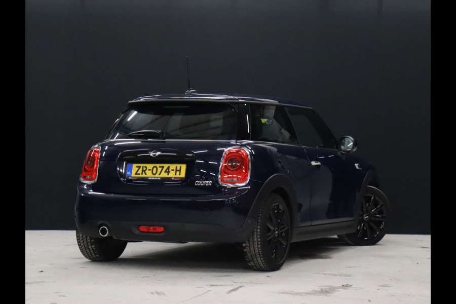 MINI Mini 1.5 Cooper Pepper 136PK [HARMAN KARDON, SPORTSTOELEN, PARKEERSENSOREN, CARPLAY, 17 INCH, CLIMATE, NAVIGATIE, NIEUWSTAAT]