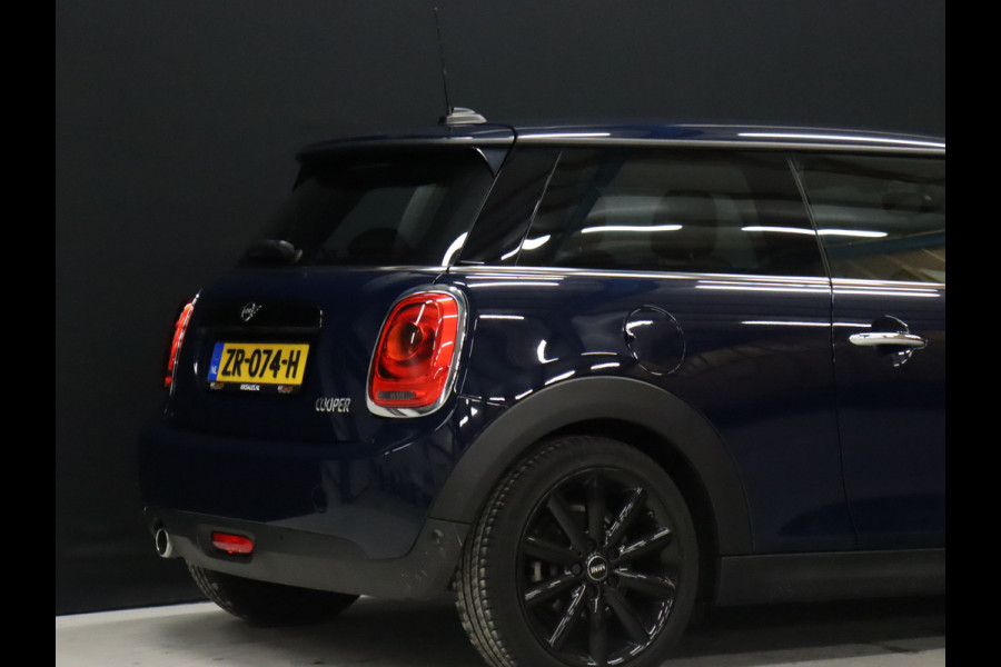 MINI Mini 1.5 Cooper Pepper 136PK [HARMAN KARDON, SPORTSTOELEN, PARKEERSENSOREN, CARPLAY, 17 INCH, CLIMATE, NAVIGATIE, NIEUWSTAAT]