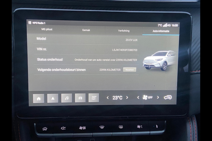 MG ZS EV Standard Range Luxury 50 kWh VAN 26.900 VOOR 22.877 EINDEJAARSVOORDEEL 4.023| ELEK. STOEL | MG GARANTIE T/M 9-2030