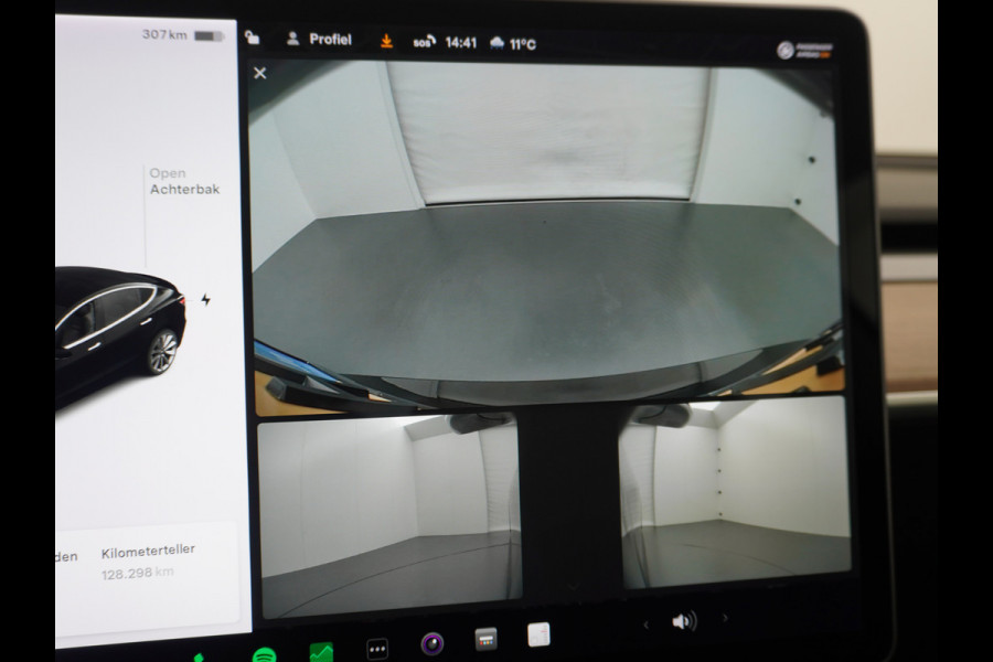 Tesla Model 3 Long Range 75kWh 463PK Full Self Driving 3 computer FSD v.b. Lmv 19" Premium-Audio 4wd Dual Motor AutoPilot Panoramadak Camera's Stoel en achterbank verwarming Keyless Electr.Stoelen-L+R+Easyaccess 1e Maand Gratis Premium Connectivity! Origineel Nederlandse auto! Grip en veiligheid door 4wd AWD vierwielaandrijving