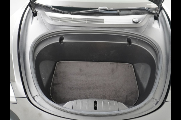 Tesla Model 3 Long Range 75kWh 463PK Full Self Driving 3 computer FSD v.b. Lmv 19" Premium-Audio 4wd Dual Motor AutoPilot Panoramadak Camera's Stoel en achterbank verwarming Keyless Electr.Stoelen-L+R+Easyaccess 1e Maand Gratis Premium Connectivity! Origineel Nederlandse auto! Grip en veiligheid door 4wd AWD vierwielaandrijving