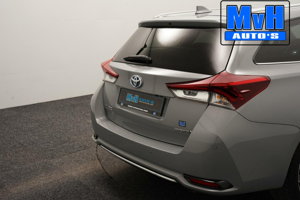 Toyota Auris Touring Sports 1.8 Hybrid Dynamic Ultimate|LUXE!