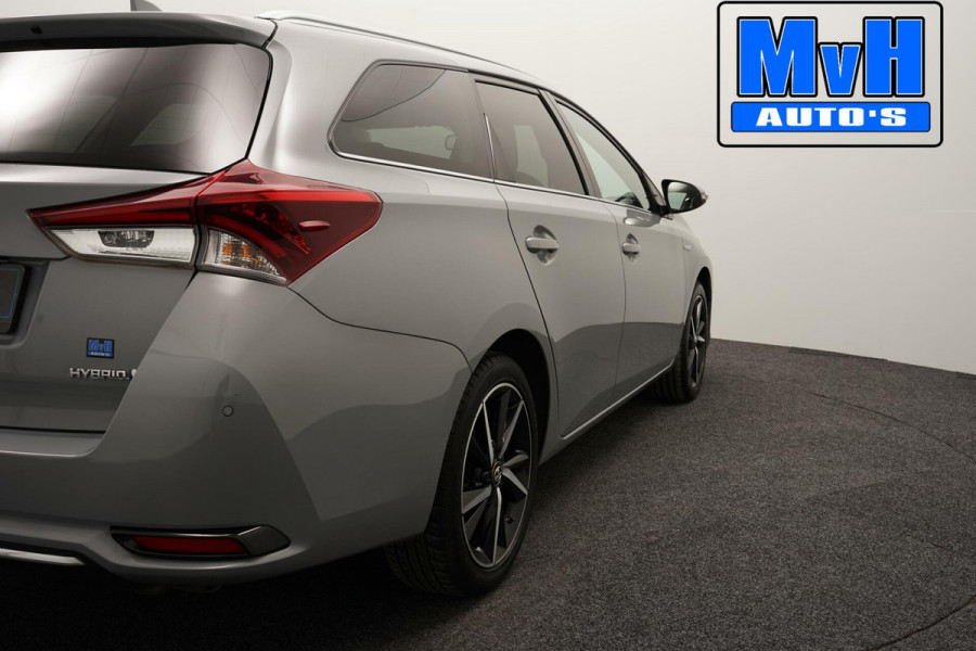 Toyota Auris Touring Sports 1.8 Hybrid Dynamic Ultimate|LUXE!