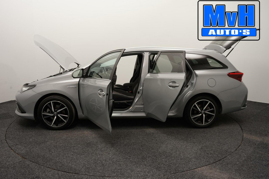 Toyota Auris Touring Sports 1.8 Hybrid Dynamic Ultimate|LUXE!