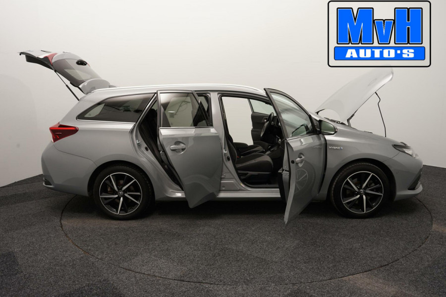 Toyota Auris Touring Sports 1.8 Hybrid Dynamic Ultimate|LUXE!