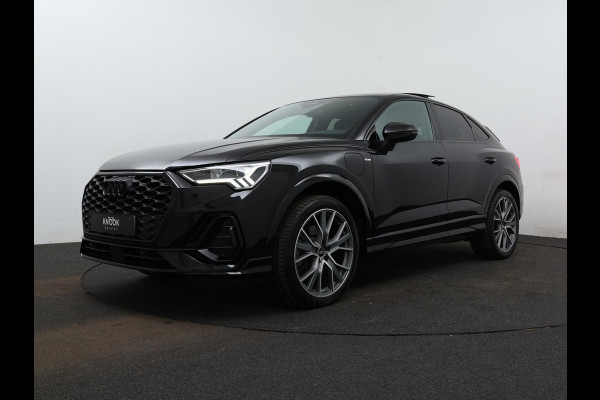 Audi Q3 Sportback 45 TFSI e S Edition | Panorama | Sfeer | Magnetic Ride |