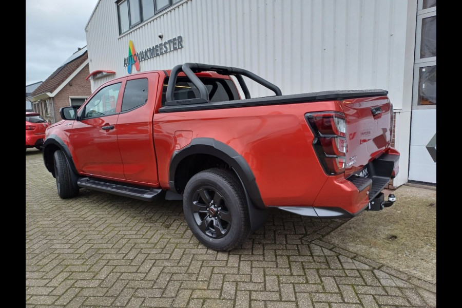 Isuzu D-max Extended Cab V-Cross AT MY24 BPM Vrij Namibu Orange