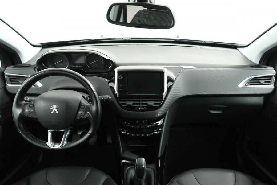 Peugeot 2008 1.2 PureTech Allure (Zeer Goed OnderH, Navi, Trekhaak, Parkeerhulp, Clima, Cruise Con, Etc)