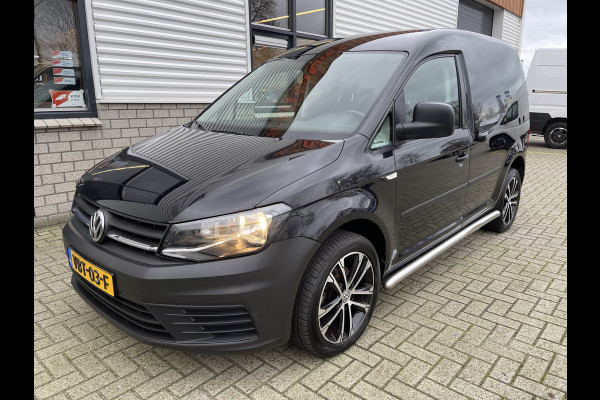 Volkswagen Caddy 2.0 TDI L1H1 BMT Economy Business / vaste prijs rijklaar € 10.950 ex btw / lease vanaf € 201 / airco / 17 Inch lichtmetalen velgen / sidebars / trekhaak / euro 6 !