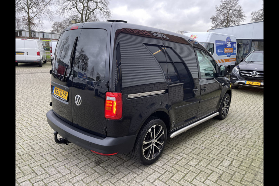 Volkswagen Caddy 2.0 TDI L1H1 BMT Economy Business / vaste prijs rijklaar € 10.950 ex btw / lease vanaf € 201 / airco / 17 Inch lichtmetalen velgen / sidebars / trekhaak / euro 6 !