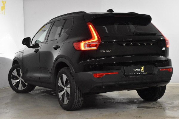 Volvo XC40 T4 211PK Automaat Recharge R-Design Expression / Navigatie / Camera / Adaptieve Cruise Control / Parkeersensoren /