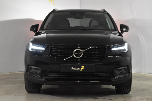 Volvo XC40 T4 211PK Automaat Recharge R-Design Expression / Navigatie / Camera / Adaptieve Cruise Control / Parkeersensoren /