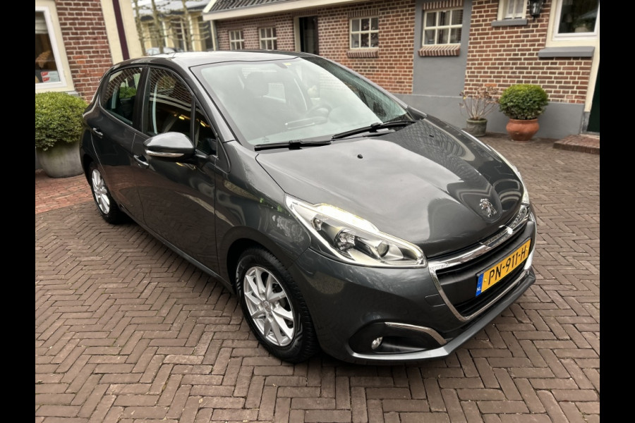 Peugeot 208 1.2 PT 5-drs. Active Navi, Carplay, LM-velgen, Cruise