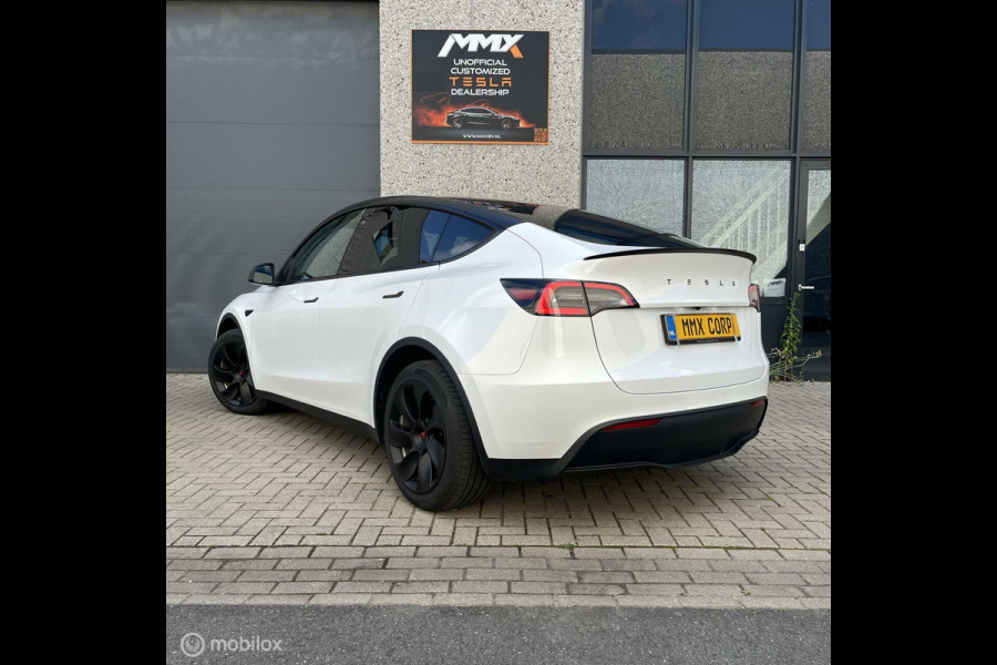 Tesla Model Y Wit 2023 MMX PACK STAGE 2