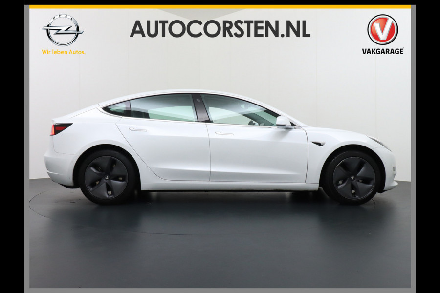 Tesla Model 3 Long Range 75kWh 463PK FSD-mogelijk Premium Audio 4wd Lmv 18" AutoPilot Panoramadak Camera's Leder Adaptive-CruiseControl-Stop&G Stoel en achterbank verwarming Keyless Electr.Stoelen+Memory+Easy-Entry WiFi Origineel Nederlandse auto, 1e Eigenaar, Grootste accu, Tot 16,5kwh thuis laden.