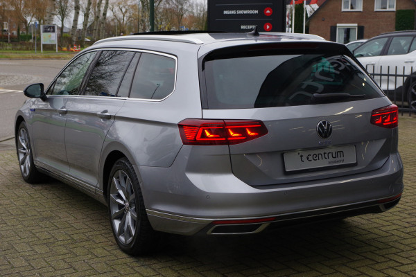 Volkswagen Passat Variant 1.4 TSI PHEV GTE 218 PK Business, Panoramadak, Elek. Trekhaak, Full-LED, Leder-Alcantara, Carplay, 360 Camera