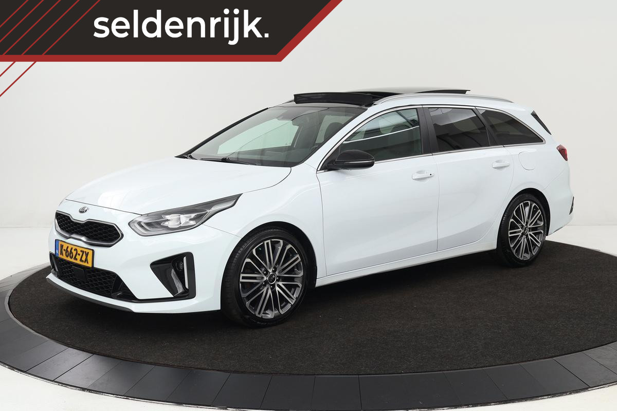 Kia Ceed 1.5 T-GDi GT-PlusLine | Panoramadak | Stoel & stuurverwarming | Adaptive cruise | Trekhaak | Camera | Half leder | Carplay | Full LED | Navigatie | Keyless