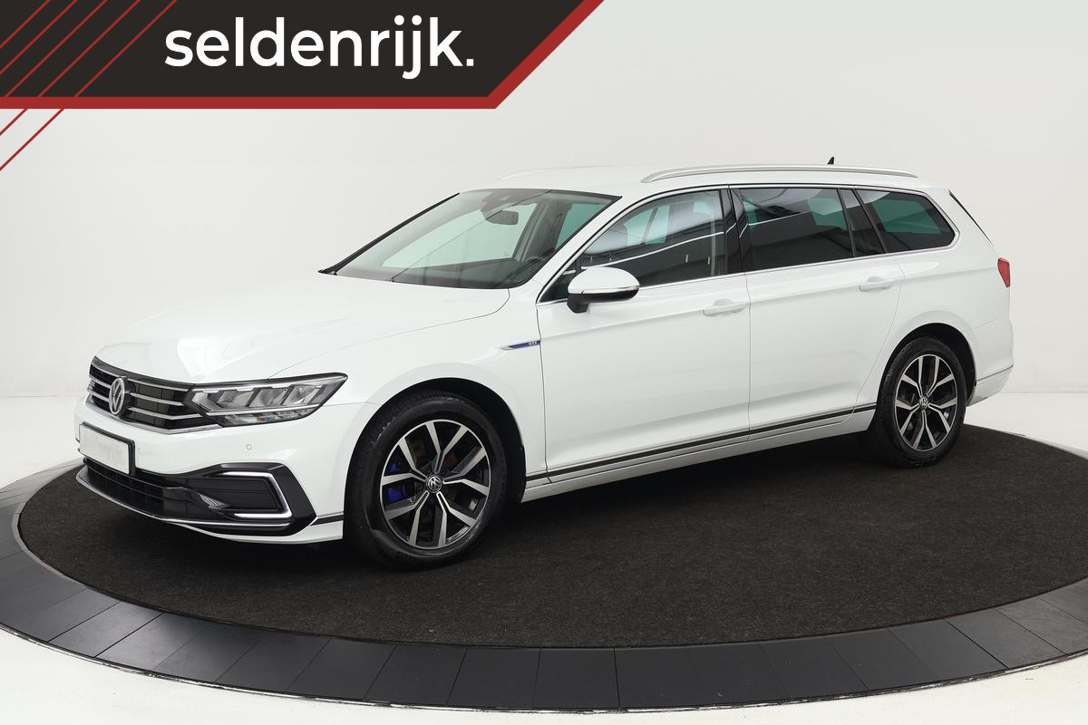 Volkswagen Passat 1.4 TSI GTE | Stoel & stuurverwarming | Camera | Matrix LED | Adaptive cruise | Carplay | Leder/Alcantara | Dynamic Chassis Control | Massage