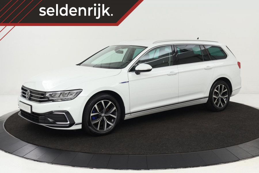 Volkswagen Passat 1.4 TSI GTE | Stoel & stuurverwarming | Camera | Matrix LED | Adaptive cruise | Carplay | Leder/Alcantara | Dynamic Chassis Control | Massage