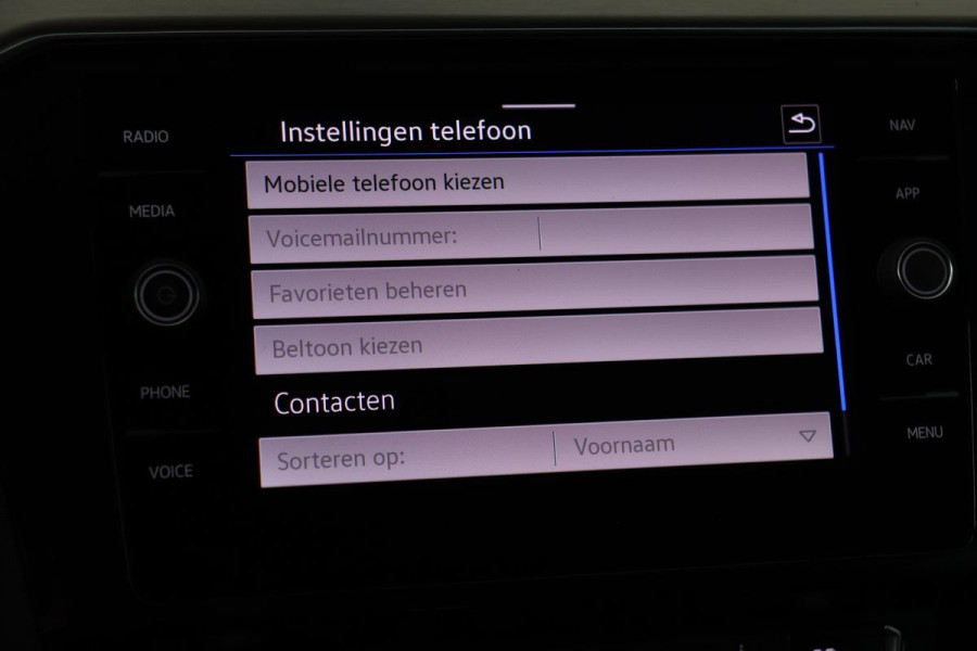 Volkswagen Passat 1.4 TSI GTE | Stoel & stuurverwarming | Camera | Matrix LED | Adaptive cruise | Carplay | Leder/Alcantara | Dynamic Chassis Control | Massage