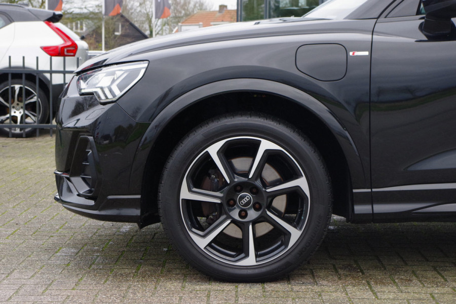 Audi Q3 45 TFSI e 245 PK S-Line Edition PHEV, Panoramadak, Matrix-LED, Camera, Adap. Cruise Control,