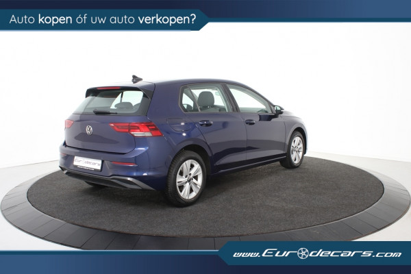 Volkswagen Golf VIII Life *1ste Eigenaar*Navigatie*Camera*DAB*